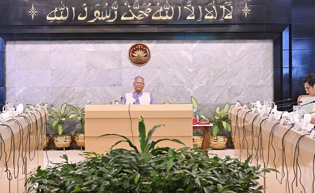 শ্রমবাজারে সুনাম বজায় রাখতে সনদ জালিয়াতি রোধে ব্যবস্থা নেওয়ার নির্দেশ প্রধান উপদেষ্টার